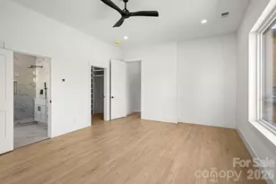 742 New Hope Rd, Flat Rock, NC 28731 - Photo 22