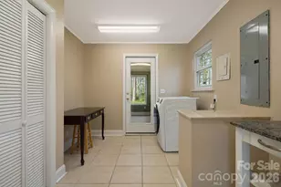 87 W Oakview Rd, Asheville, NC 28806 - Photo 14