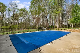 87 W Oakview Rd, Asheville, NC 28806 - Photo 36