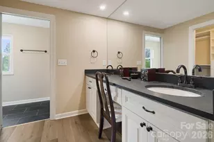 87 W Oakview Rd, Asheville, NC 28806 - Photo 26