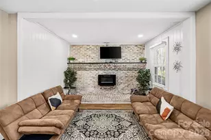 2738 Catalina Ave, Charlotte, NC 28206 - Photo 12