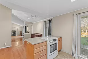 29 Reynolda Dr, Asheville, NC 28803 - Photo 8