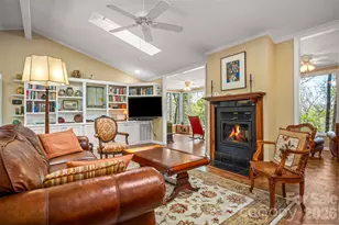 2825 River Rd, Columbus, NC 28722 - Photo 8