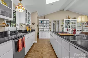 2825 River Rd, Columbus, NC 28722 - Photo 12