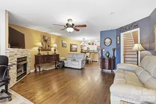 14614 Waterside Dr, Charlotte, NC 28278 - Photo 8