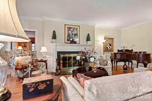 842 N Center St, Hickory, NC 28601 - Photo 14