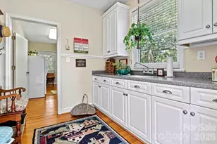 842 N Center St, Hickory, NC 28601 - Photo 40