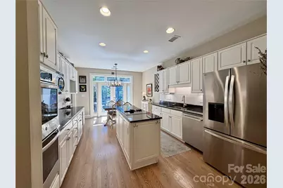 8964 Challis Hill Lane, Charlotte, NC 28226 - Photo 16