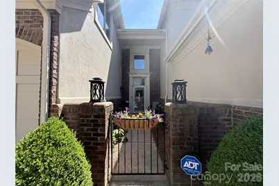 8964 Challis Hill Lane, Charlotte, NC 28226 - Photo 2