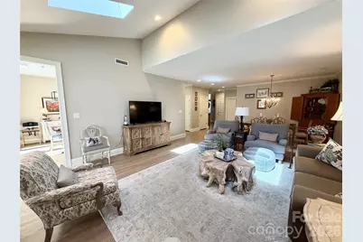 8964 Challis Hill Lane, Charlotte, NC 28226 - Photo 12