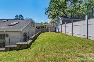 31 Huffman Rd, Asheville, NC 28806 - Photo 22