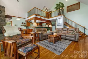 144 Hilltop Rd, Black Mountain, NC 28711 - Photo 8