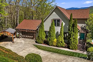 144 Hilltop Rd, Black Mountain, NC 28711 - Photo 2