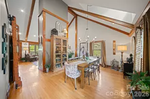 25 View Ridge Pkwy, Leicester, NC 28748 - Photo 10
