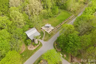 25 View Ridge Pkwy, Leicester, NC 28748 - Photo 38