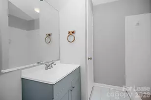 5823 Green Forest Dr, Charlotte, NC 28212 - Photo 28