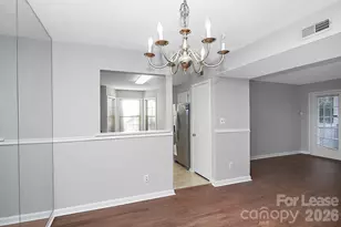 5823 Green Forest Dr, Charlotte, NC 28212 - Photo 8