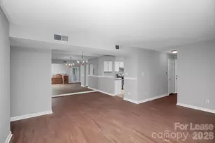 5823 Green Forest Dr, Charlotte, NC 28212 - Photo 6