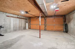 1115 Kilpatrick Rd, Hendersonville, NC 28739 - Photo 32