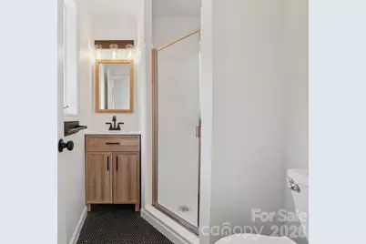 1115 Kilpatrick Road, Hendersonville, NC 28739 - Photo 16