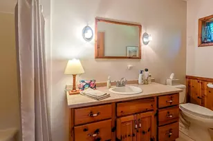 572 Pleasant Valley Rd, Burnsville, NC 28714 - Photo 28