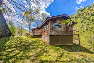 572 Pleasant Valley Rd, Burnsville, NC 28714 - Photo 34