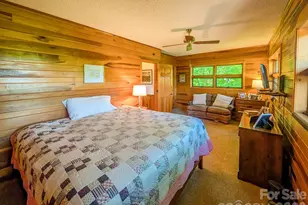 572 Pleasant Valley Rd, Burnsville, NC 28714 - Photo 26