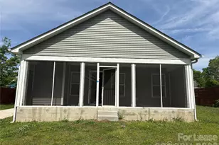 301 Goff St, Charlotte, NC 28208 - Photo 14