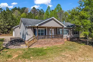 426 River Rd, Rutherfordton, NC 28139 - Photo 2