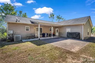 426 River Rd, Rutherfordton, NC 28139 - Photo 10