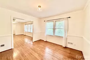 407 Pine St, Fort Mill, SC 29715 - Photo 4