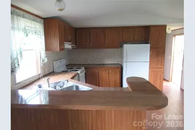 2400 Skyview Lane, Lincolnton, NC 28092 - Photo 4