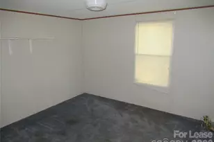 2400 Skyview Ln, Lincolnton, NC 28092 - Photo 10