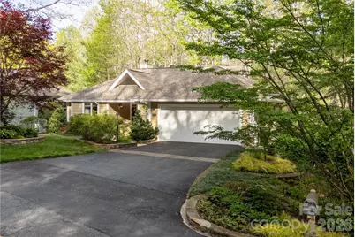 508 Cobblestone Lane N, Flat Rock, NC 28731 - Photo 6