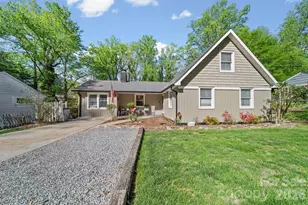 421 Tywood St NE, Lenoir, NC 28645 - Photo 2