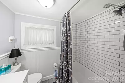421 Tywood Street NE, Lenoir, NC 28645 - Photo 24