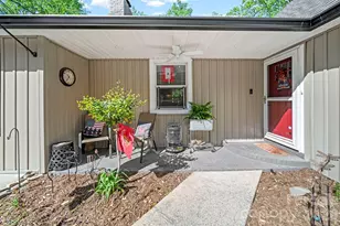 421 Tywood St NE, Lenoir, NC 28645 - Photo 6
