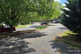 4236 Burning Tree Dr, Charlotte, NC 28277 - Photo 2