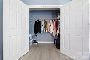 12235 Jessica Pl, Charlotte, NC 28269 - Photo 16