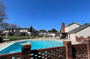 2705 N Center St, Hickory, NC 28601 - Photo 26