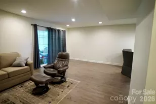 2705 N Center St, Hickory, NC 28601 - Photo 8