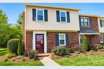2705 N Center Street #36, Hickory, NC 28601 - Photo 2