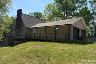 2922 Lovie Ln, Hudson, NC 28638 - Photo 2