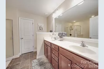 5657 Tipperlinn Way, Charlotte, NC 28278 - Photo 32