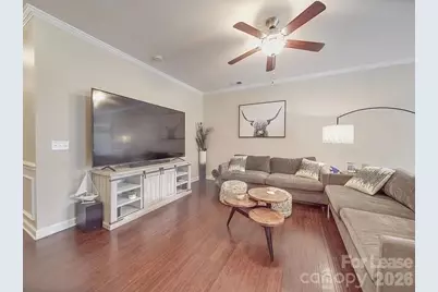 5657 Tipperlinn Way, Charlotte, NC 28278 - Photo 16