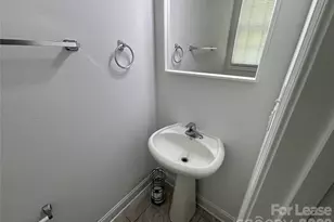 1701 Wilburn Park Ln NW, Charlotte, NC 28269 - Photo 18