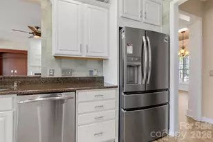 5096 Grandview Dr, Fort Mill, SC 29707 - Photo 18
