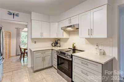 6608 Point Comfort Lane, Charlotte, NC 28226 - Photo 8