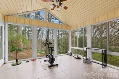 432 Hunters Glen Lane, Hendersonville, NC 28739 - Photo 16