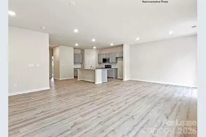 3352 Bluff Hill Lane, Charlotte, NC 28215 - Photo 10